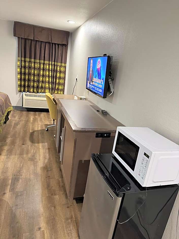 Executive Inn