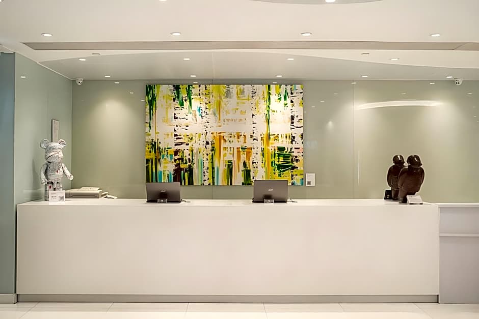 Macau Hotel S