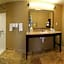 Hampton Inn & Suites Grand Forks