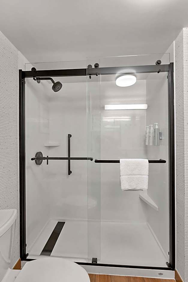 Hampton Inn By Hilton & Suites Lake George, NY