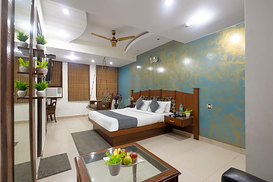 Hotel Shivdev International