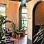 Archway Hotel Residence