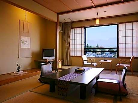 Triple Room with Private Bathroom