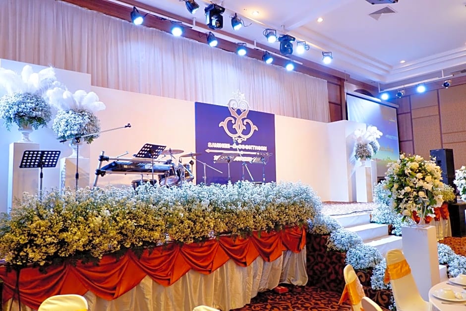 The Impress Nan Hotel