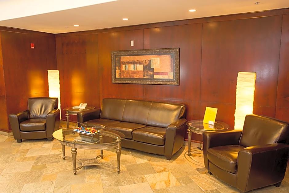 Holiday Inn Express & Suites Drayton Valley By IHG