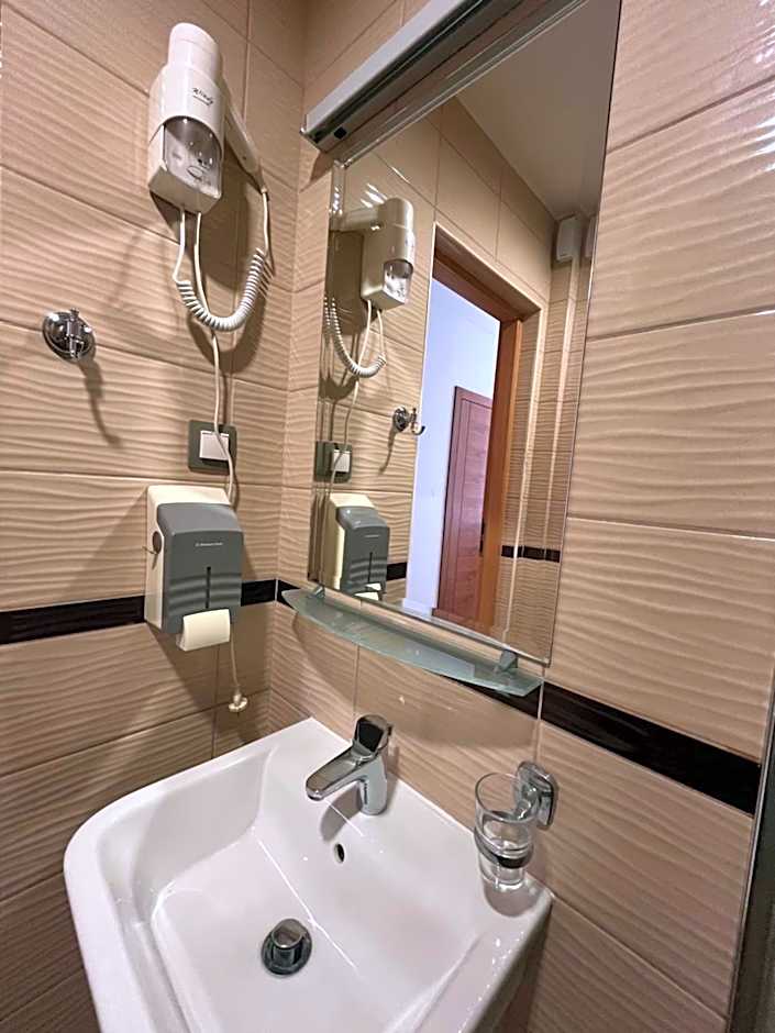 Hotel Divan