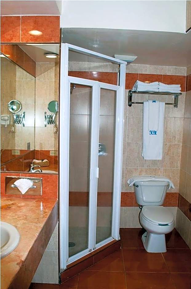 Hotel Marcella Clase Ejecutiva