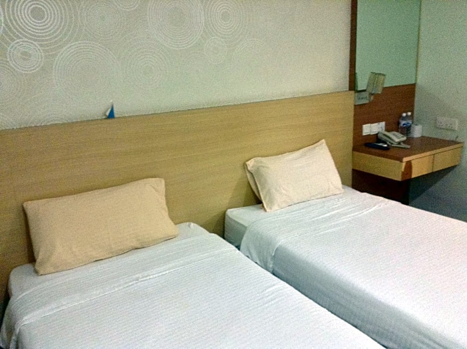 Maxim Hotel Kota Kinabalu