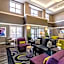 La Quinta Inn & Suites by Wyndham San Antonio Downtown