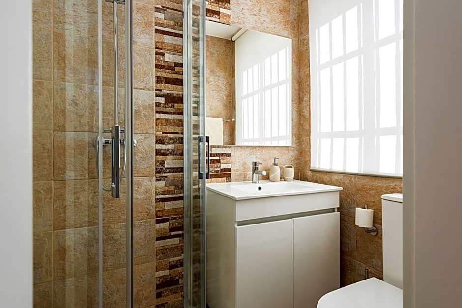 Madalena Hostel e Suites