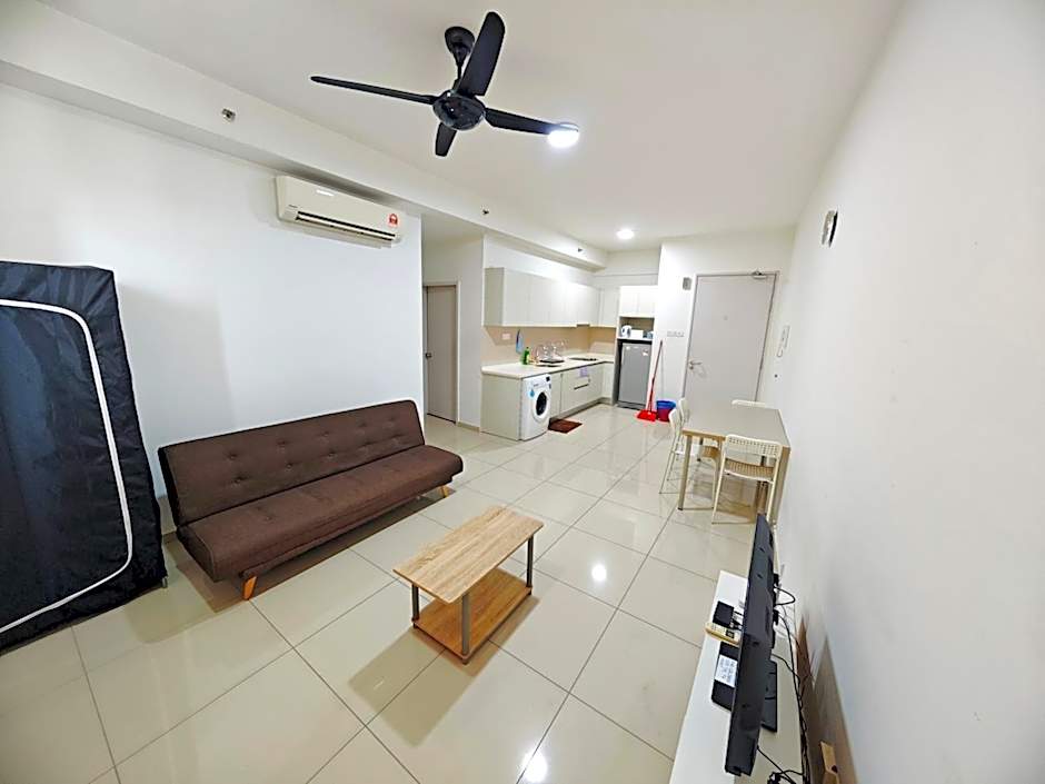 Wan's Homestay i-City