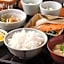 Yuraku Hotel