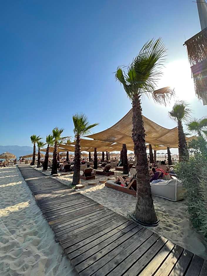 Artemis Hotel Apartments