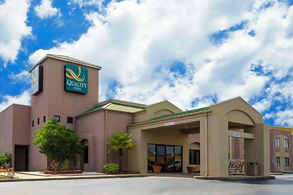 Quality Inn Meridian