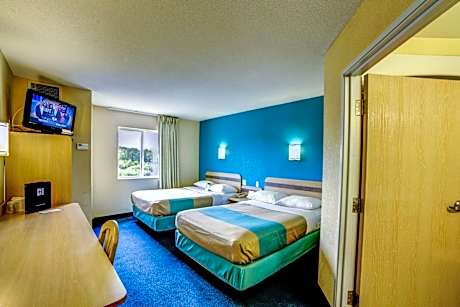 Quadruple Room - Non-Smoking