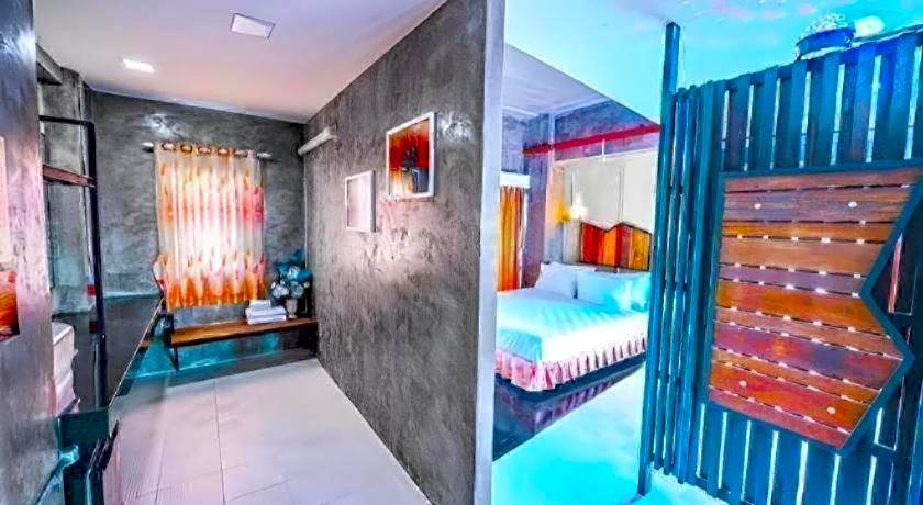 Ps Extra Hotel