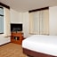 Hyatt Place Des Moines Downtown