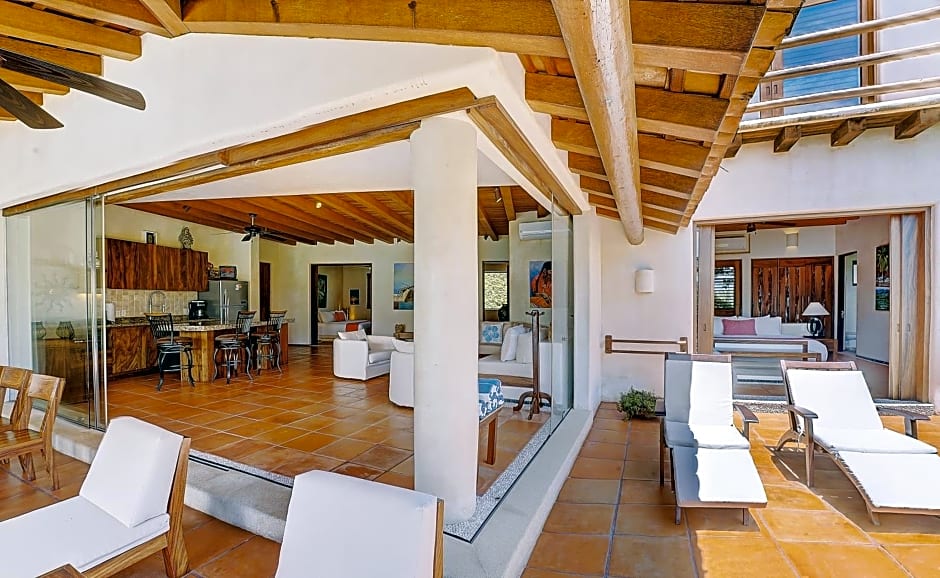 Las Palmas Luxury Villas