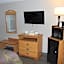 Super 8 by Wyndham Chiswell/Max Meadows Area