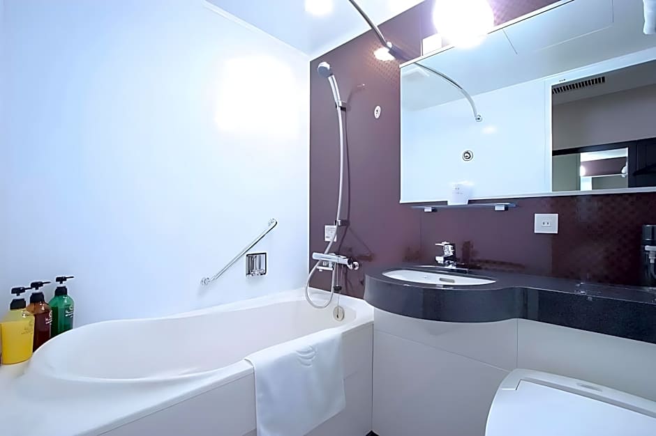 Hotel Coco Grand Kitasenju