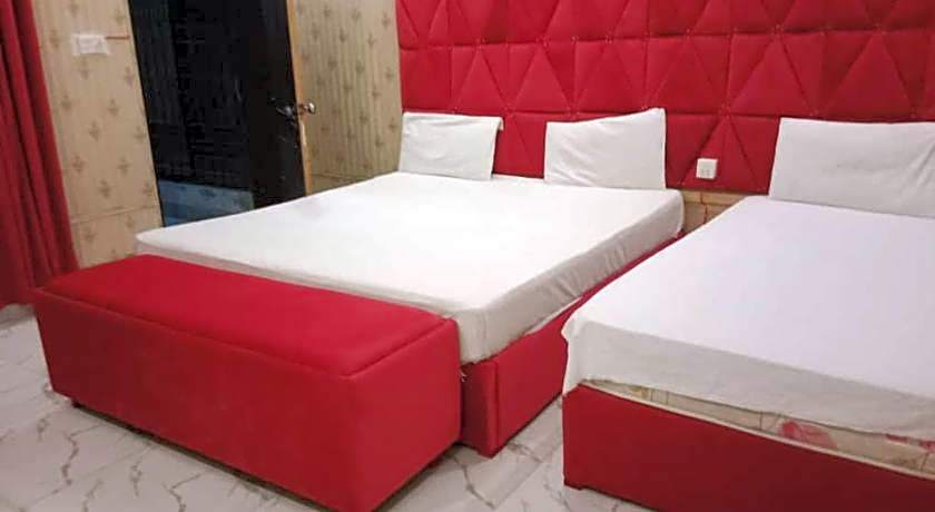 Hotel Sareena Residence