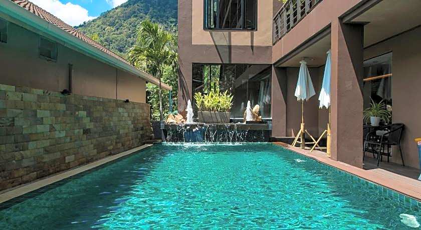 West Key Kamala Apartment