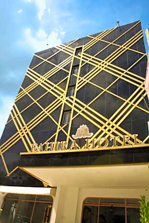 Fahira Hotel Syariah Padang