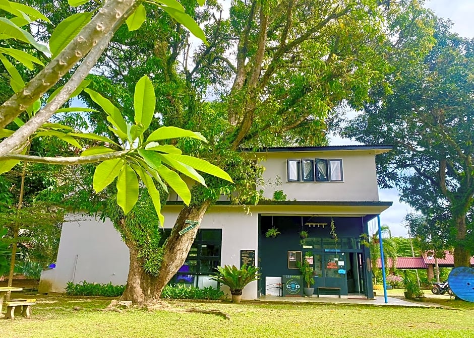 Mango's Park Port Dickson by ZUZU