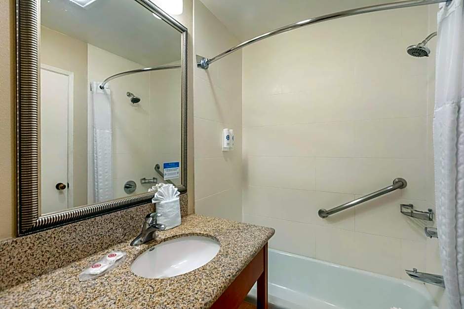 Comfort Inn Santa Monica - West Los Angeles