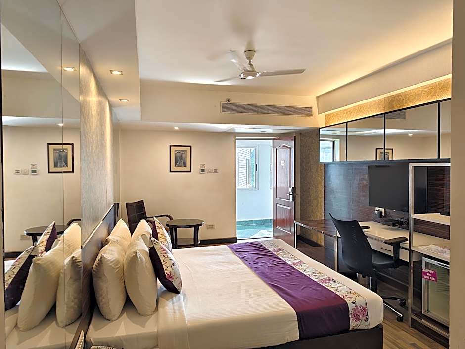 Regenta Place Bangalore, Cunningham Road