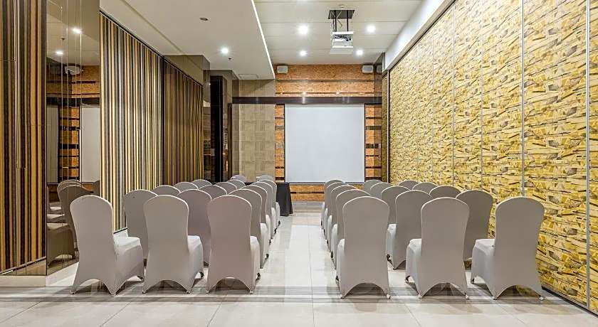 Grande Valore Hotel Cikarang