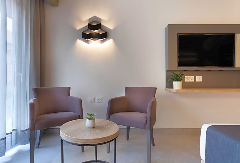 Azur Hotel by ST Hotels