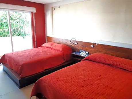 Deluxe Quadruple Room