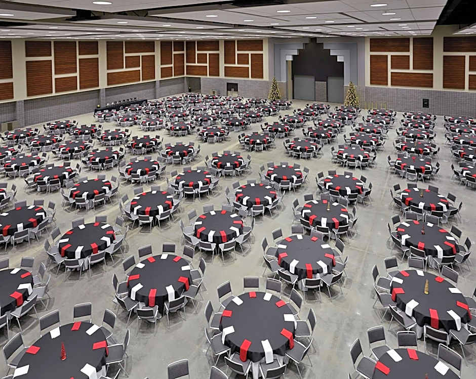 DoubleTree By Hilton Lawrenceburg