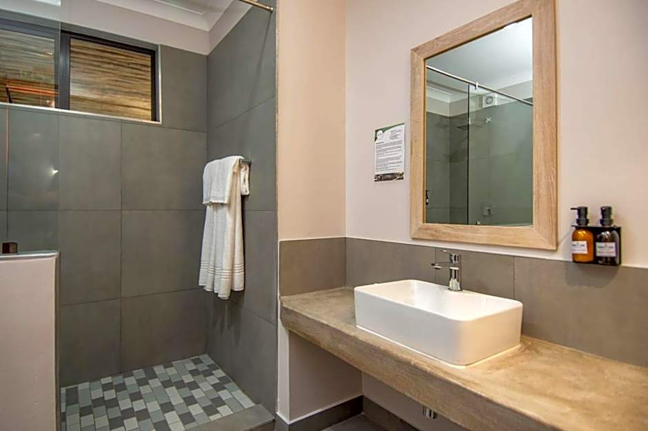 Umbhaba Eco Lodge
