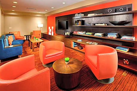 Courtyard by Marriott Akron Stow