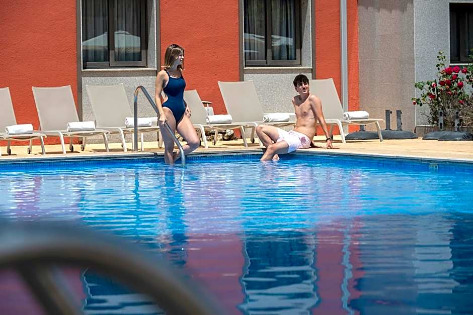 Salles Hotel Aeroport De Girona