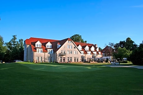 Ahauser Land & Golfhotel