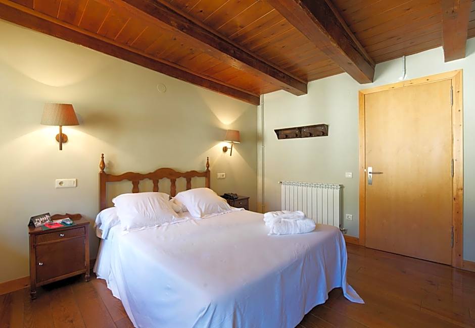 Photo 1 of 10 of Triple Room