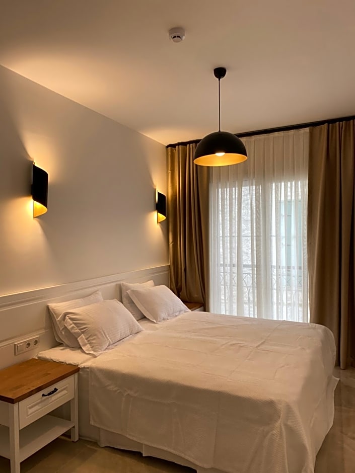 Amber Boutique Hotel