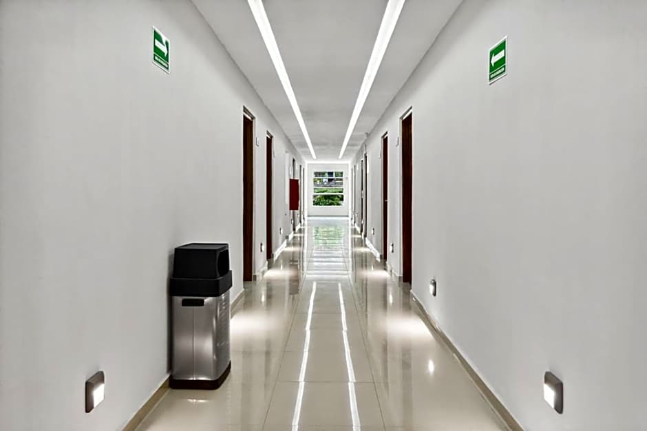 Hotel Yeah Rincón de Guayabitos