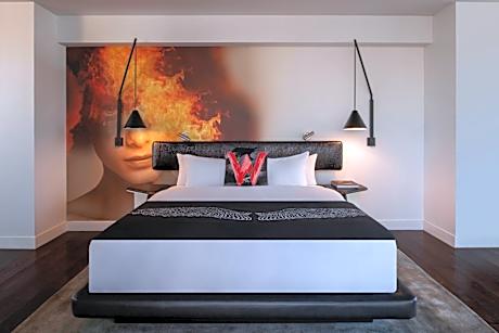 EWOW Suite, Presidential Suite, 1 King