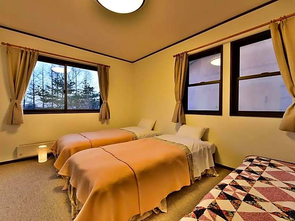 Petit Hotel Kanan