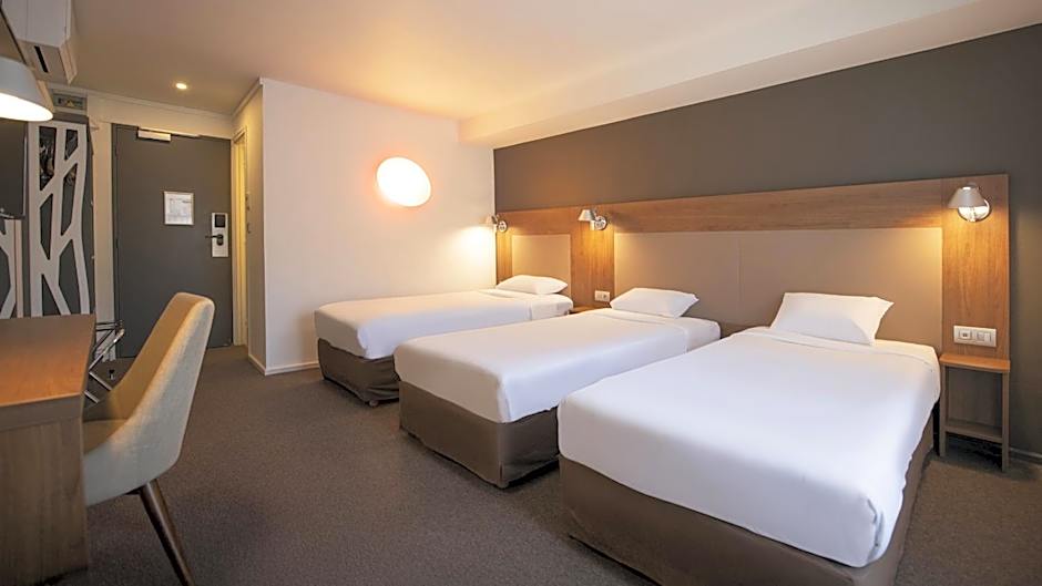 Timhotel Chartres Cathedrale