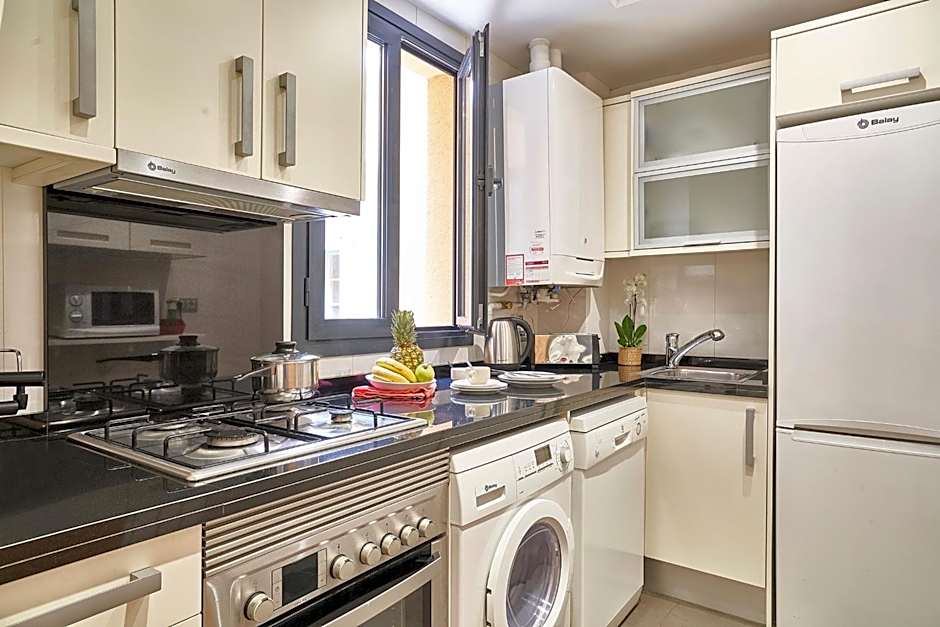 AinB Sagrada Familia Apartments