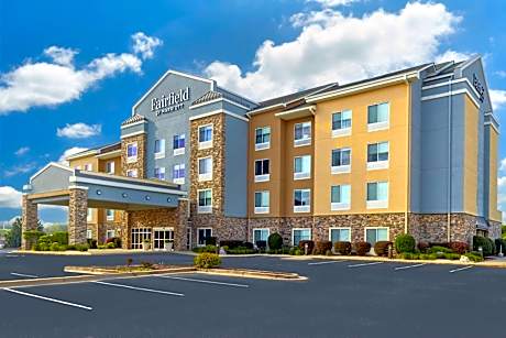 Fairfield Inn & Suites by Marriott Commerce