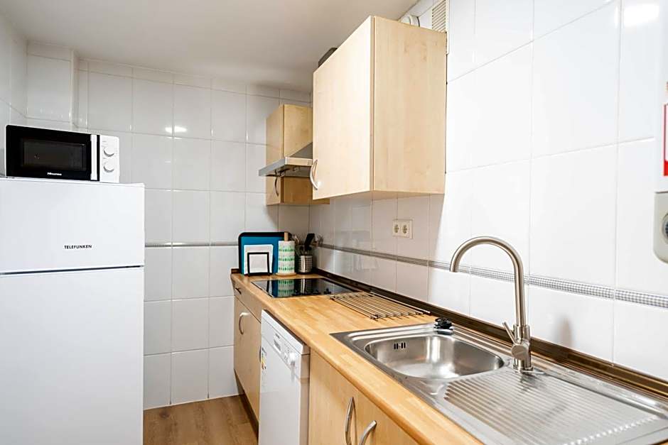 Apartamentos GO - Génova Parquesol - Parking Gratuito-Zona libre de bajas emisiones