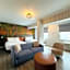Quality Inn & Suites Thunder Bay Downtown