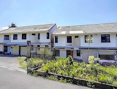 Capital O 94419 Fresh Hotel