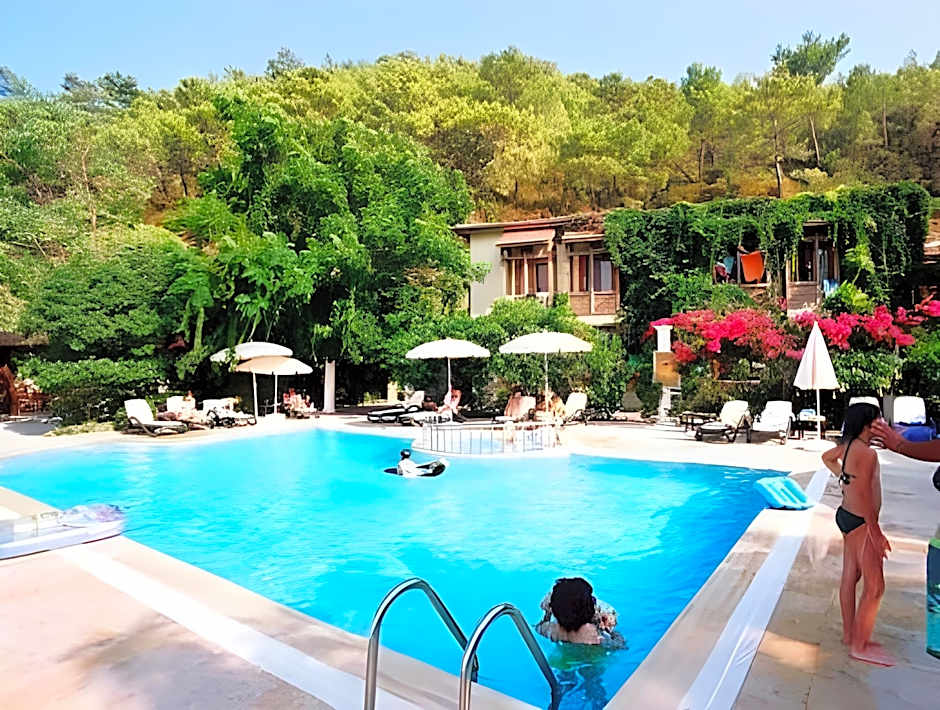Ford Hotel